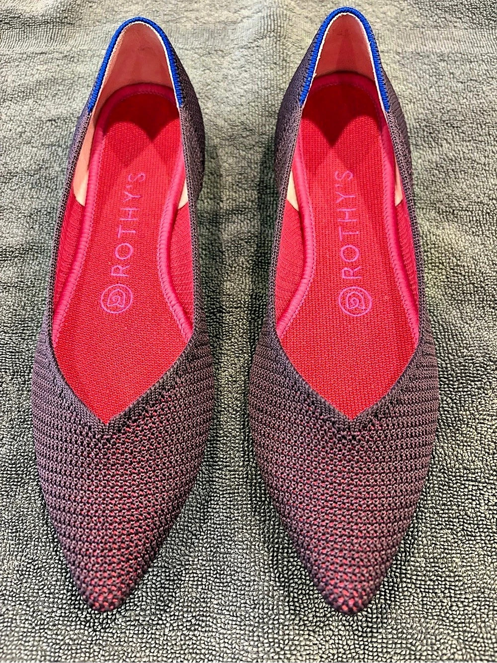 Rothy's The Point Pointed-Toe Flats in Berry Lattice Pink Size 7